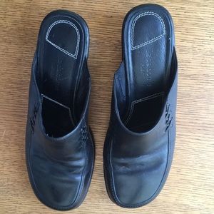 Liz Claiborne leather shoes 8.5M